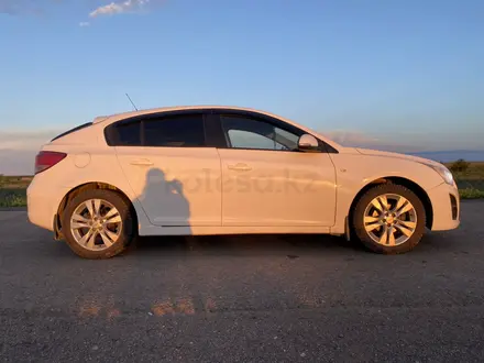 Chevrolet Cruze 2014 года за 3 400 000 тг. в Астана – фото 15