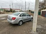 ВАЗ (Lada) Granta 2190 2013 годаfor3 300 000 тг. в Атырау