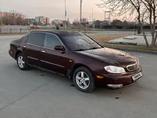 Nissan Maxima, 2000