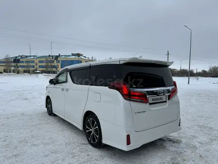 Toyota Alphard 2020 года за 26 950 000 тг. в Актобе – фото 15