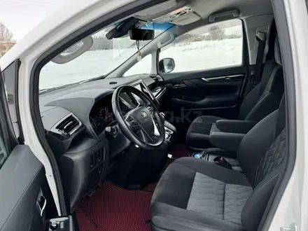 Toyota Alphard 2020 года за 26 950 000 тг. в Актобе – фото 17