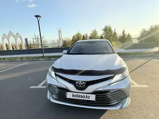 Toyota Camry, 2020