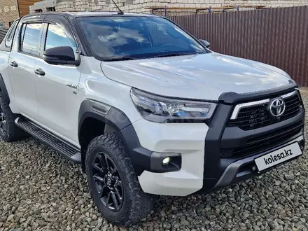 Toyota Hilux 2022 года за 23 500 000 тг. в Атырау