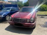 Mercedes-Benz E 280 1999 годаfor2 400 000 тг. в Семей