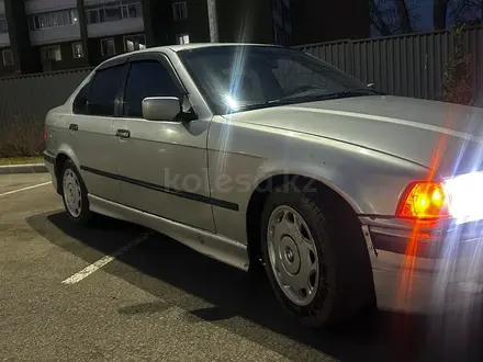 BMW 318 1992 года за 2 000 000 тг. в Караганда – фото 2