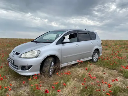 Toyota Ipsum 2006 года за 4 000 000 тг. в Атырау – фото 4