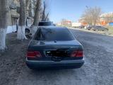 Mercedes-Benz E 320 1997 годаүшін1 900 000 тг. в Семей – фото 3