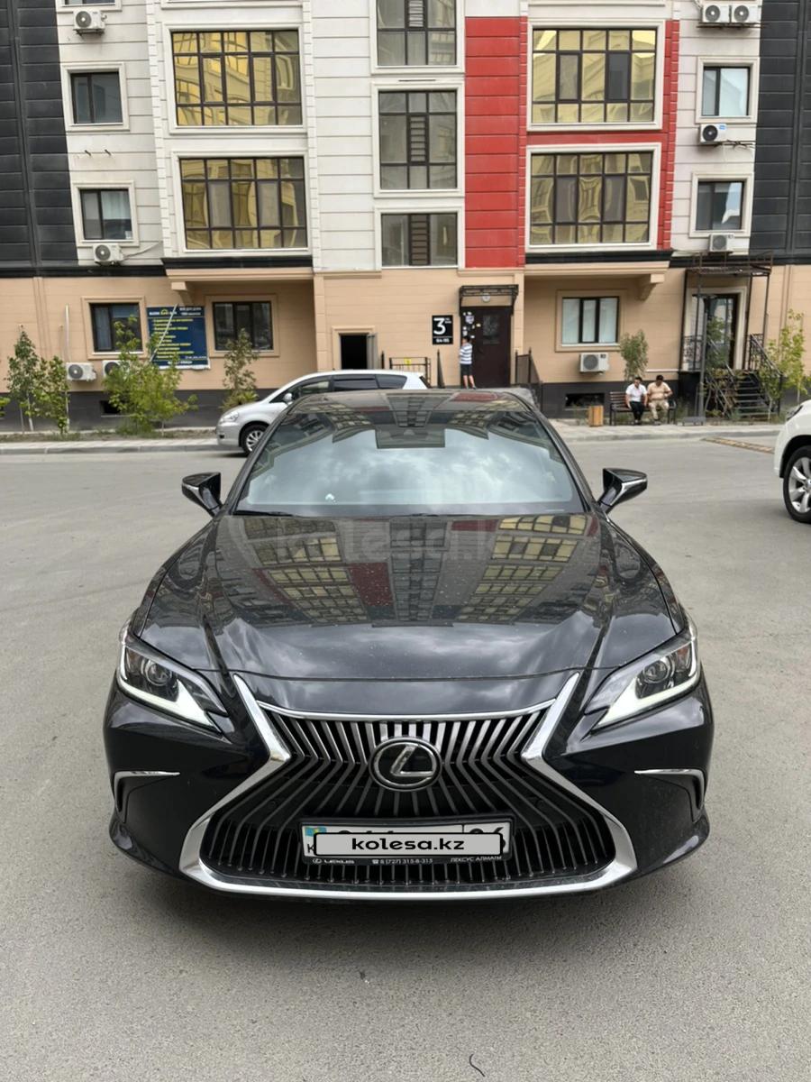 Lexus ES 250 2020 г.