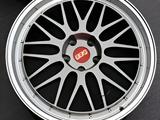 RT Wheels BBS LM R19x8, 5J/9, 5J ET30-38 PCD 5x120 Dia72, 6 Hyper Black + L за 420 000 тг. в Алматы