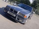 BMW 320 1995 годаүшін1 550 000 тг. в Тараз