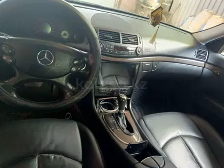 Mercedes-Benz E 200 2008 года за 4 400 000 тг. в Алматы