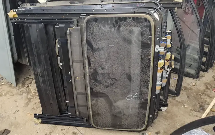Люк на мазду 626 кронос за 25 000 тг. в Усть-Каменогорск
