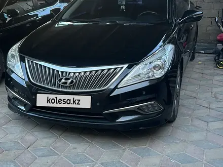 Hyundai Grandeur 2015 года за 5 350 000 тг. в Астана – фото 6