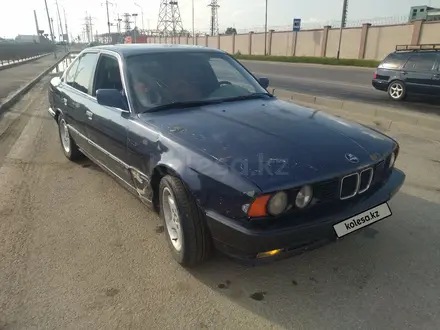 BMW 520 1991 года за 800 000 тг. в Шымкент – фото 3