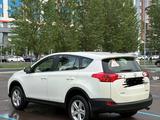 Toyota RAV4 2014 годаүшін11 000 000 тг. в Астана