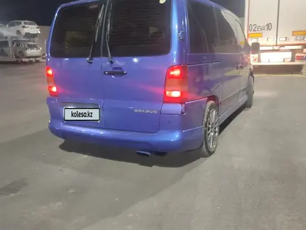 Mercedes-Benz Vito 2002 года за 5 000 000 тг. в Атырау – фото 4