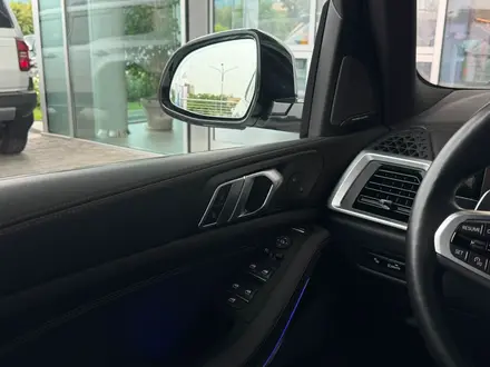 BMW X5 XDrive 40i 2023 года за 53 000 000 тг. в Алматы – фото 18