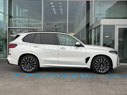 BMW X5 XDrive 40i 2023 года за 53 000 000 тг. в Алматы – фото 4