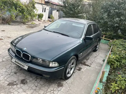 BMW 528 1996 года за 3 250 000 тг. в Алматы – фото 2