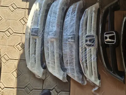 Решетка радиатора Honda odyssey ra-6 за 1 000 тг. в Алматы – фото 3