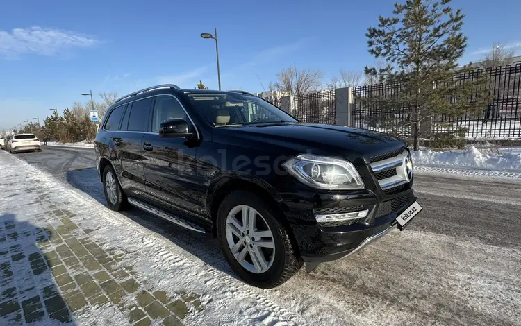 Mercedes-Benz GL 500 2014 года за 22 000 000 тг. в Астана