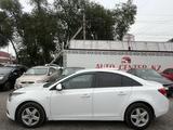 Chevrolet Cruze 2012 года за 3 300 000 тг. в Алматы – фото 2