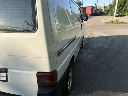 Volkswagen Transporter 1997 года за 3 200 000 тг. в Караганда – фото 5