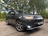 Mitsubishi Outlander 2013 годаүшін8 200 000 тг. в Алтай