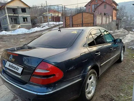 Mercedes-Benz E 240 2002 года за 5 000 000 тг. в Алматы – фото 3