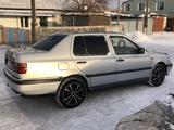 Volkswagen Vento 1994 года за 2 000 000 тг. в Караганда – фото 5