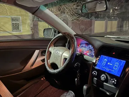 Toyota Camry 2010 года за 6 500 000 тг. в Уральск – фото 9