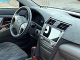 Toyota Camry 2010 годаүшін5 100 000 тг. в Актобе – фото 2