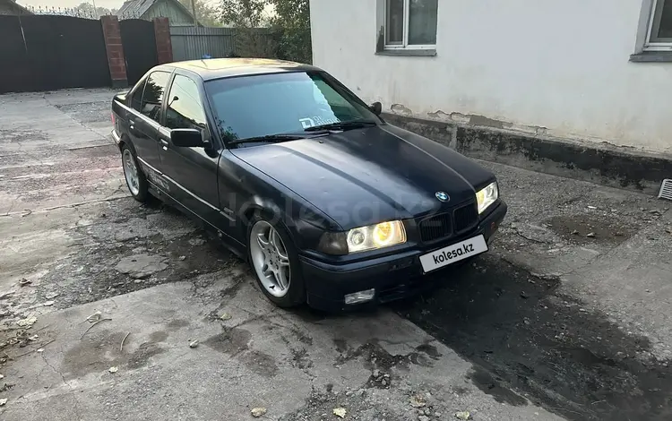 BMW 325 1993 годаүшін1 900 000 тг. в Есик