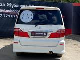 Toyota Alphard 2005 года за 8 800 000 тг. в Актобе – фото 4