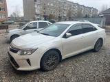 Toyota Camry 2015 года за 11 800 000 тг. в Усть-Каменогорск – фото 5