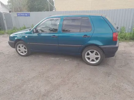 Volkswagen Golf 1993 года за 1 500 000 тг. в Кокшетау – фото 2