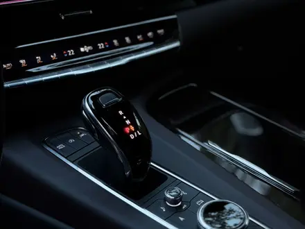 Cadillac Escalade 2024 года за 68 900 000 тг. в Алматы – фото 12