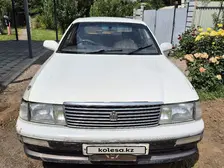 Toyota Crown, 1992