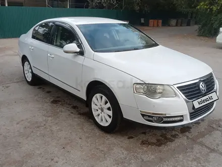 Volkswagen Passat 2007 года за 1 950 000 тг. в Алматы