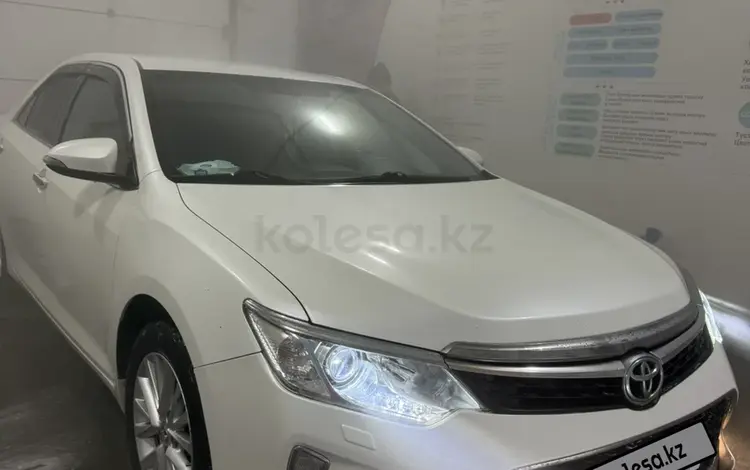Toyota Camry 2014 года за 10 100 000 тг. в Астана
