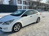 Hyundai Solaris 2015 годаүшін5 500 000 тг. в Атырау – фото 3