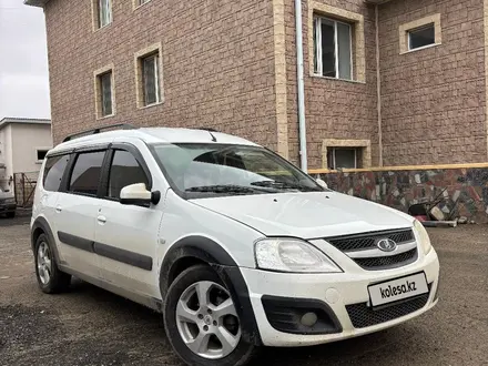 ВАЗ (Lada) Largus 2017 года за 3 800 000 тг. в Атырау – фото 2