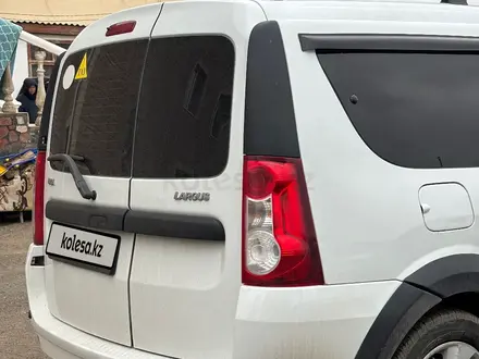 ВАЗ (Lada) Largus 2017 года за 3 800 000 тг. в Атырау – фото 5