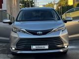 Toyota Sienna 2021 года за 23 000 000 тг. в Шымкент
