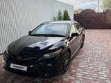 Toyota Camry 2018 года за 11 500 000 тг. в Кызылорда