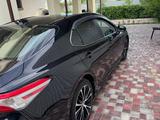 Toyota Camry 2018 года за 11 500 000 тг. в Кызылорда – фото 4