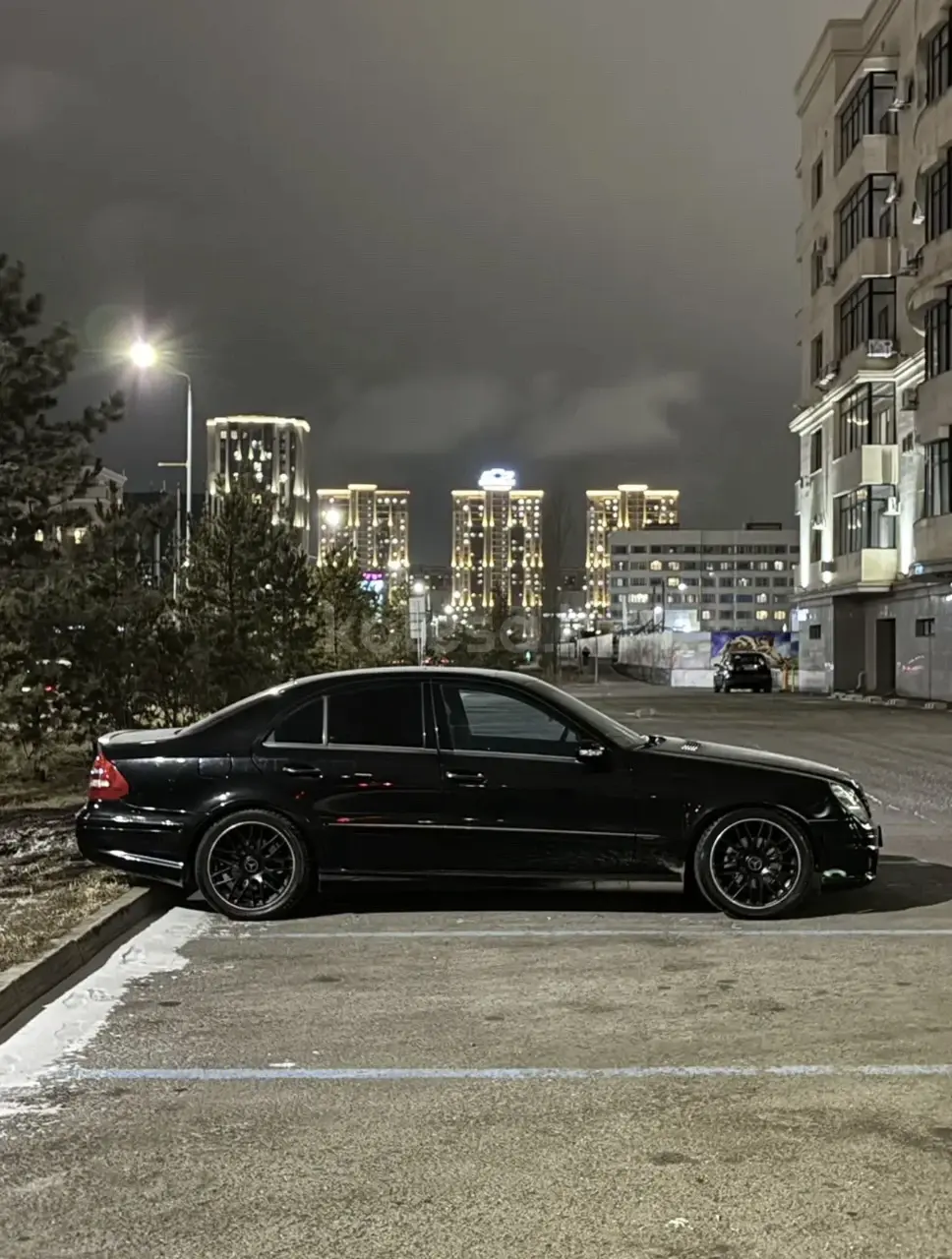 Mercedes-Benz E-Class, 2005