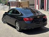 Chevrolet Malibu 2016 года за 8 000 000 тг. в Алматы – фото 2