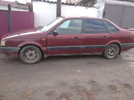 Volkswagen Passat 1991 года за 700 000 тг. в Атбасар – фото 2