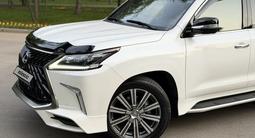 Lexus LX 570 2017 годаүшін45 000 000 тг. в Алматы – фото 3